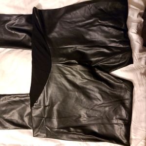 Maternity faux leather leggings